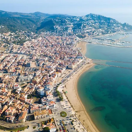 شقة In Near Platja De روساس